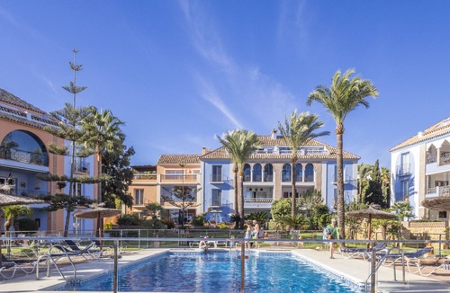 Bahia de Casares Apartment | La Perla - luxury duplex apartment near the sea