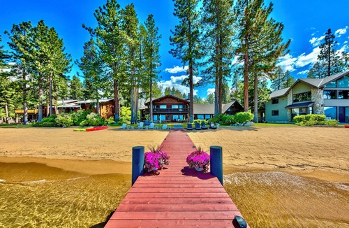 Camp Richardson House | Lakefront Legacy luxury Lake Tahoe Estate Camp Richardson luxe01