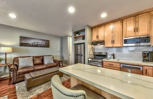 South Lake Tahoe Condo | Lakeland Village #225 - Studio in Lodge, romantic remodel
