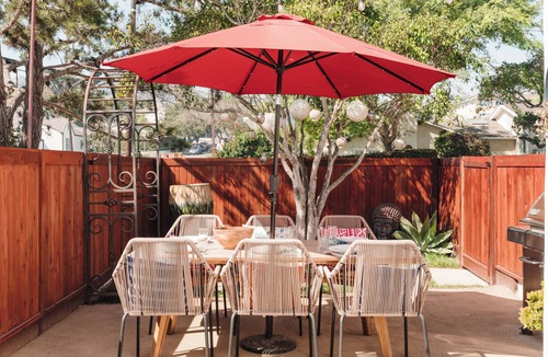 East Mesa House | Large Beach House w/Sauna, Hot Tub - Pet Friendly, Walk to Ocean