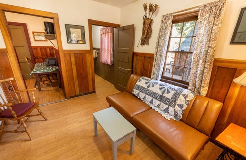 Blairsden-Graeagle Cabin | Large Feather Cabin at Camp Layman | Spacious Riverside Family Lodge