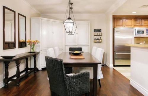 Studio City Condo | Large Luxury Tuscan Villa Style Condo + Huge Patio