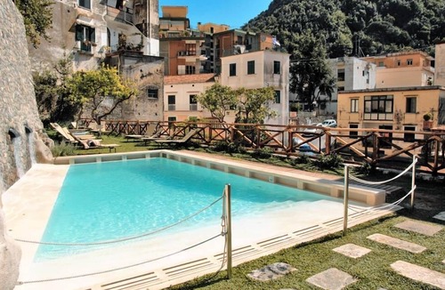 Amalfi Apartment | Le Volte by AMALFIVACATION with pool, in the center of Amalfi town