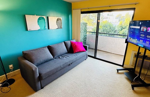 Westwood Condo | Live in Style and Convenience Near UCLA, Beverly Hills, and Santa Monica!
