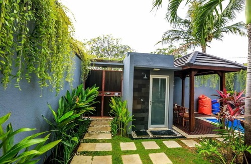 Kuta Villa | Lively 2BR Villa Situated In Legian! - 9Min Walk To Beach Walk Shopping Center!