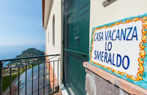 Pontone Apartment | Lo Smeraldo Private Pool Villa Ravello by ElodeaGroup