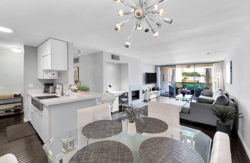 Norma Triangle Condo | Located in West Hollywood . Walking distance to Sunset Strip and Entertainment.