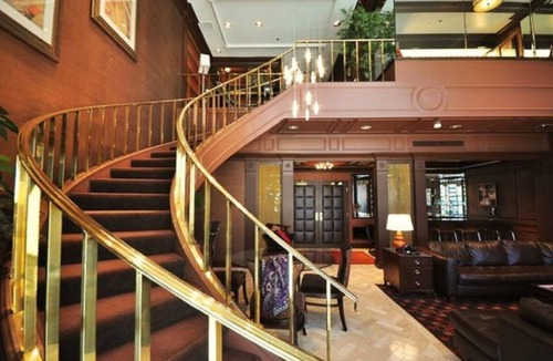 Sunrise Manor Hotel | Look No More! 2 Pools, Pet-friendly Property, Nightclub, Walk to the Strip!