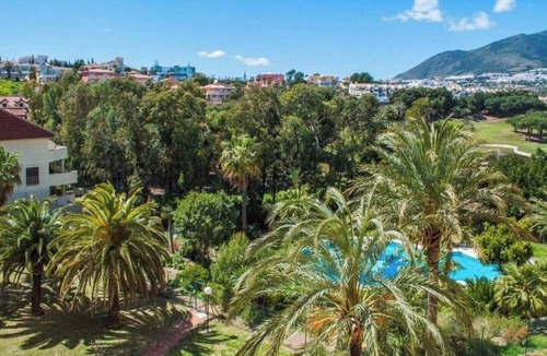 Torrequebrada Apartment | Lovely apartment with amazing sea and mountain view