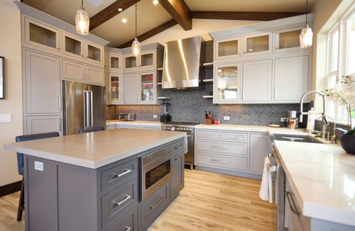Thousand Oaks Villa | Lovely Hilltop Villa with amazing views, Private gated access and Parking