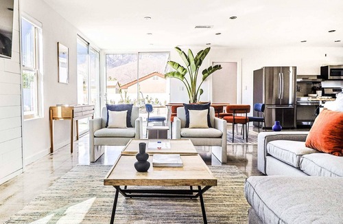 Palm Springs Villa | Luminous Villa with pool, bbq and mountain views