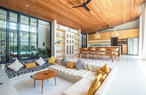 Pecatu Villa | Luxurious 5BR Boho Sanctuary, near Bingin Beach