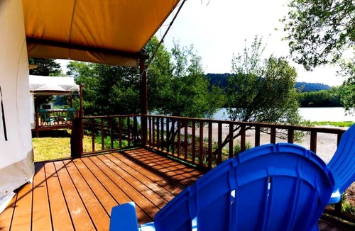 Klamath RV Rental | Luxurious Glamping Tent near Jedediah Smith Redwoods State Park, California