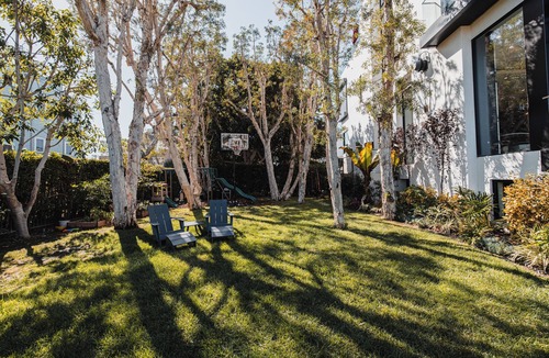 Marina Peninsula House | Luxury Beach and Canal Front Home in Venice