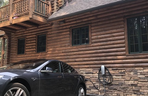 Volcano Cabin | Luxury Log Cabin in the Gold Country w/EV Charger
