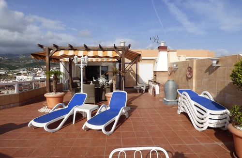 Torrox Costa Apartment | LUXURY OCEAN VIEW 3 BEDROOM PENTHOUSE APARTMENT WITH LARGE SOUTH FACING TERRACE