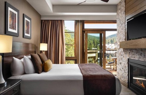 Truckee Villa | Luxury Ski-In and Ski-Out 2-Bedroom Villa at Hyatt Northstar Lodge