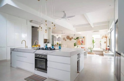 Babakan Villa | Luxury Villa Luja by GORO in Canggu - 5 Bedroom Jacuzzi, Gym, Golf