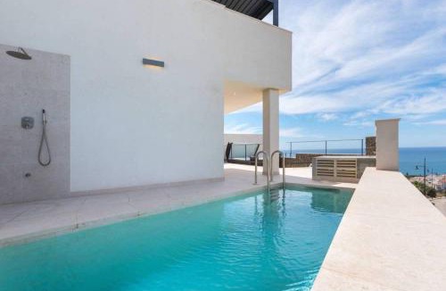 Torrox Costa House | Luxury Villa with Private Pool and Hot Tub - access to gym, sauna & wellness centre