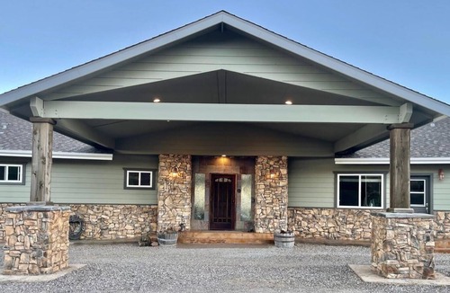 Julian House | Magnificent Views and Privacy from this Lake Cuyamaca home