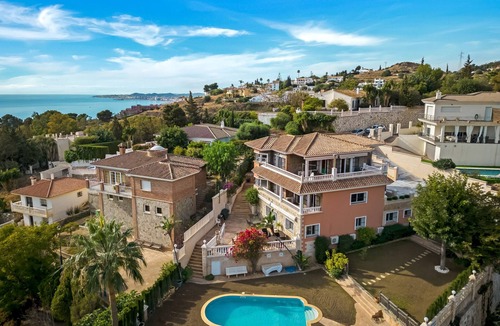 Benalmadena Costa Villa | MalagaSuite Villa Olmedo