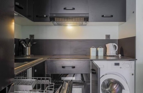 San Vicente Apartment | Manuel´s Apartment - relax and confortable in Sevilla city center