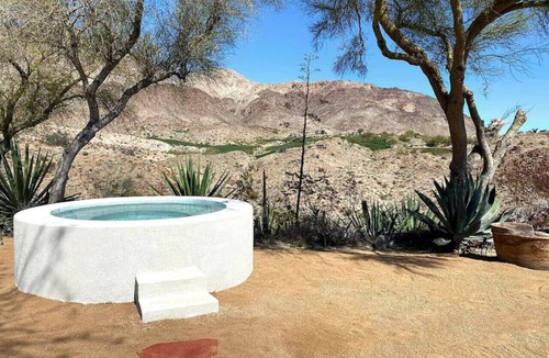 Palm Desert Villa | Mediterranean-modern estate with breathtaking views that sleeps 12