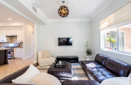 Studio City House | Mediterranean Oasis Villa /pool and bbq /koi pond