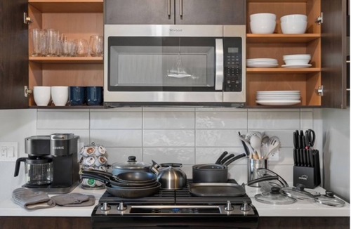 Kearny Mesa Apartment | Modern 2BR San Diego Stay, Near Attractions, Downtown & Beaches