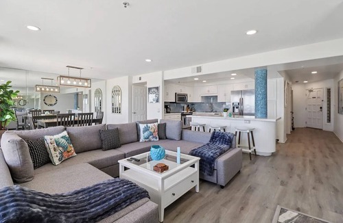 Imperial Beach Condo | Modern Coastal Escape with Breathtaking Ocean View, Communal Pool and Barbecue