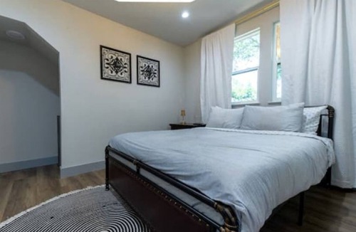 Placerville House | Modern Country 2bed/1bath with pool/Monthly 30d+