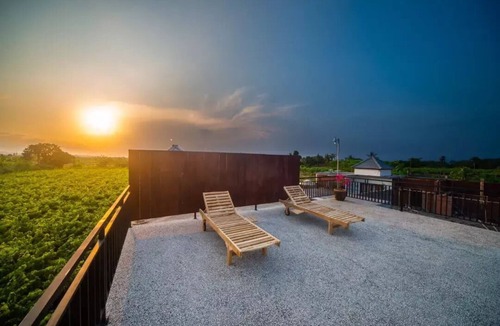 Banjartegehe Villa | MODERN COZY PRIVATE 2BR VILLA WITH ROOF TOP SUNSET VIEW