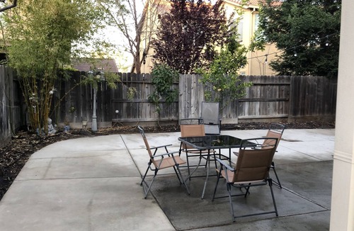 Rancho Cordova House | Modern Living, relax and enjoy your stay!