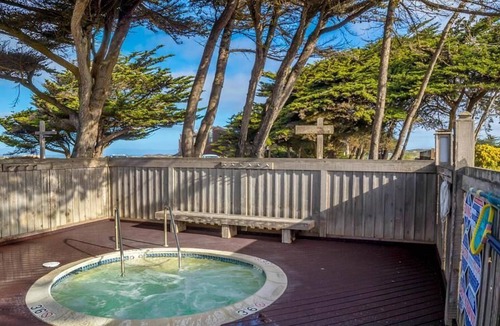 Castroville House | Monterey Dunes 208 - Moss Landing Townhome - A Mile of Beachfront!