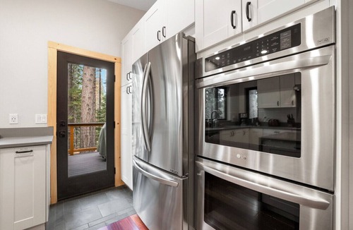 Mountain View Estates House | Mountain Pine Memories - Pets + Hot tub + Fire pit