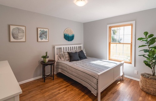 South Oceanside House | Multi Family Resort -PRIVATE POOL, close to beach, Carlsbad- KIDS WILL LOVE