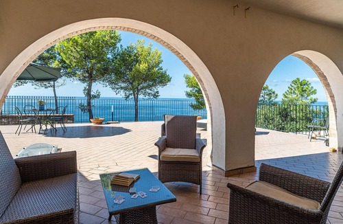 Pollica Apartment | Nice apartment in Acciaroli with house sea view