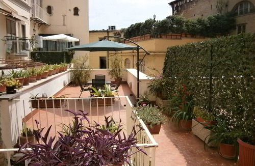 San Ferdinando Apartment | Nice apartment with a large terrace behind Piazza del Plebiscito