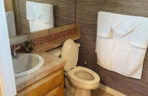 River Oaks House | Nice place to stay if you don’t want to to deal with Hotels rooms