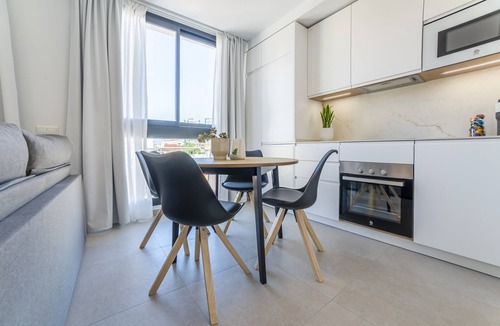 Capuchinos Apartment | Nuevo · Diseño Moderno y Confort en Málaga by VGC
