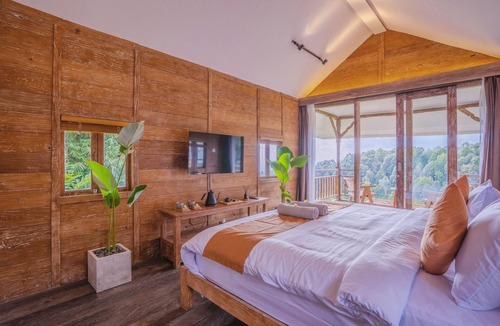 Munduk Villa | Ocean-Mountain View Villa - Waterfalls Munduk Lux