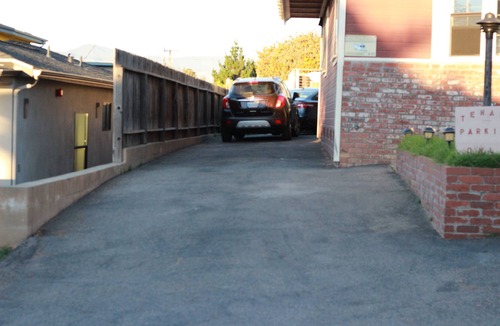 Morro Bay House | Ocean's Breeze, a welcoming space to gather in Morro 'Heights' . Pet friendly!