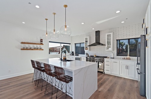 Lantern District House | * Ocean view rooftop* Peloton* Modern & New