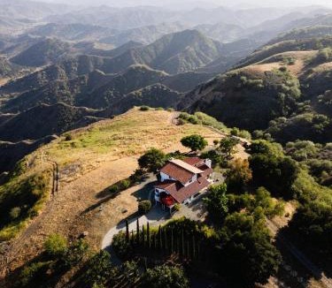 Ojai Villa | Oja Mountain Ridge