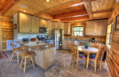 Foresta Cabin | Owl Moon Cabin - Rare jewel of a cabin located inside Yosemite National Park