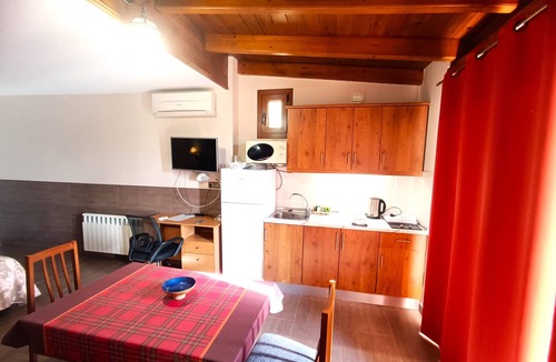Cerrado de Calderon Apartment | P-2 Superior Studio with large terrace and excellent views