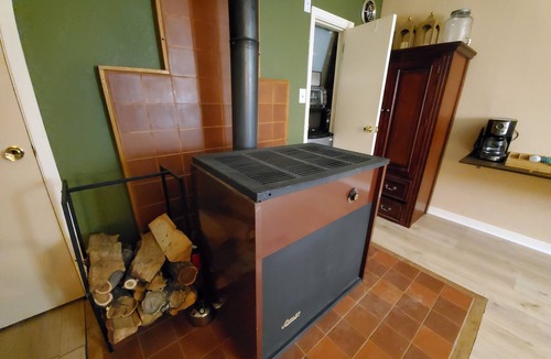 Markleeville House | Peaceful Cabin with WiFi in Charming Markleeville