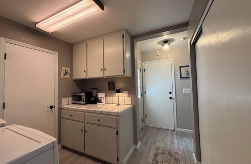 Country Club Estates House | Pebble Beach Paradise: 2 bedrooms with Spa & Patio close to hiking, lake & town!