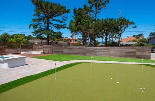 Del Monte Forest House | Pebble Beach Retreat Ocean Views Infrared Sauna Short Walk to Beach