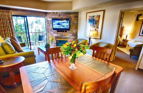 Tahoe Village Condo | Perfect ski vacation rental at The Ridge Pointe Resort